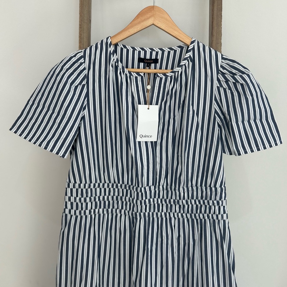 Quince 100% Organic Cotton Poplin Tiered
Maxi Dress Hudson Stripe Small NWT - Picture 4 of 13